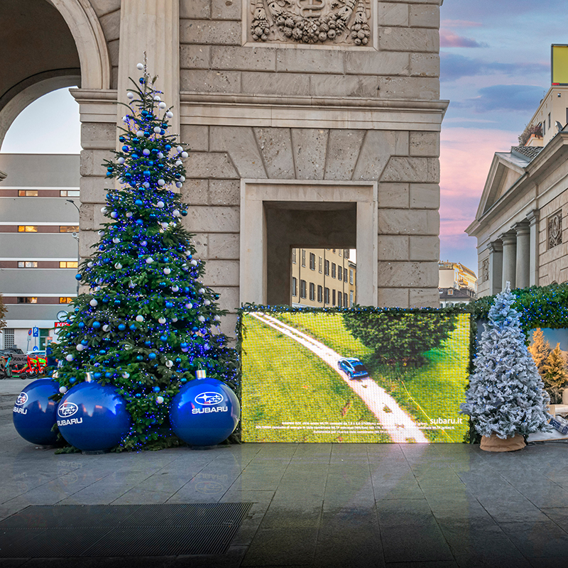 Urban Activation - US UP & Below the line - #Regalaunricordo